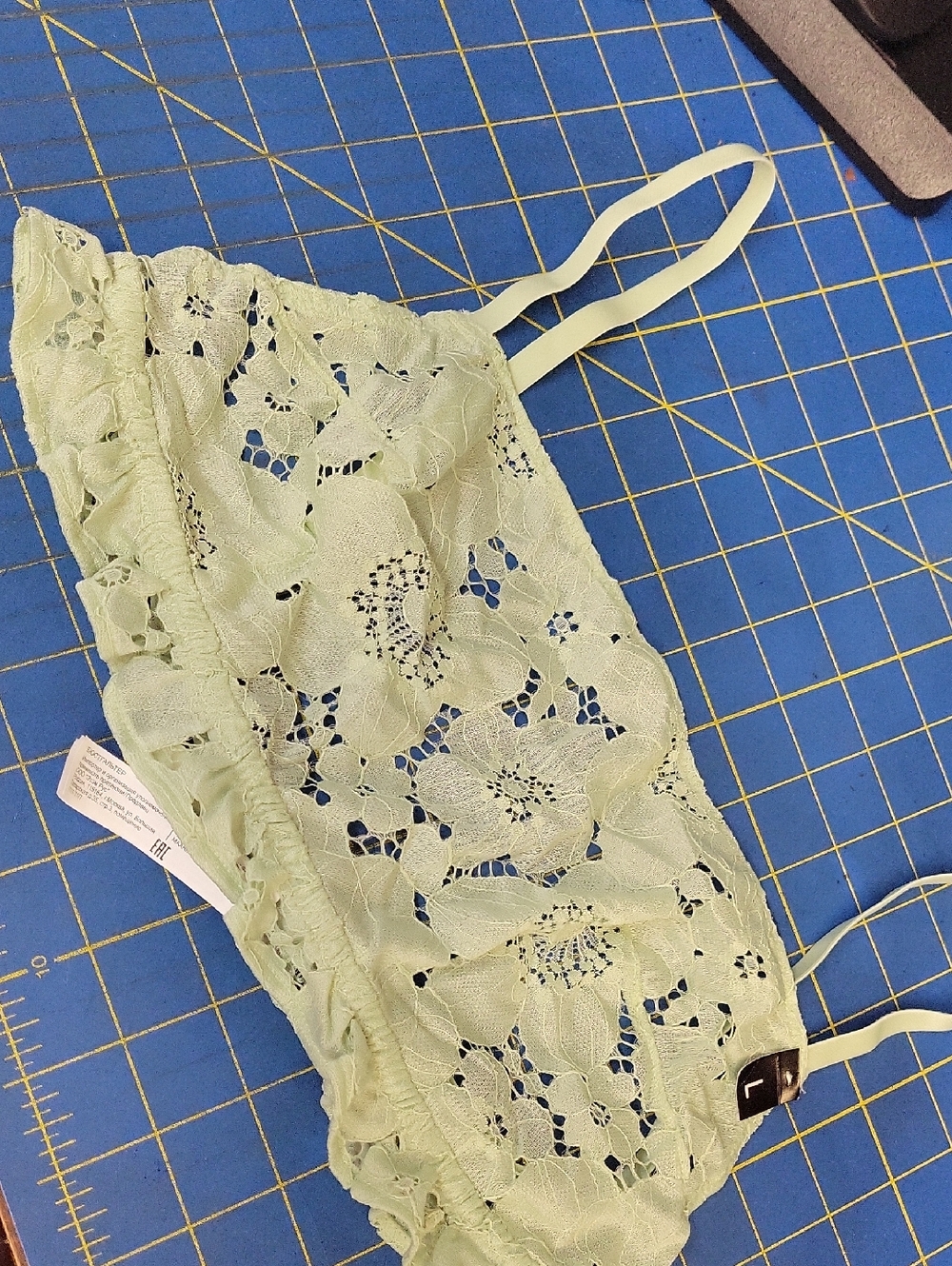 Etam Lace Bralette in Light Mint Green Large NWOT